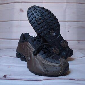Nike Shox R4 Shoes Off Noir Ironstone AR3565-007